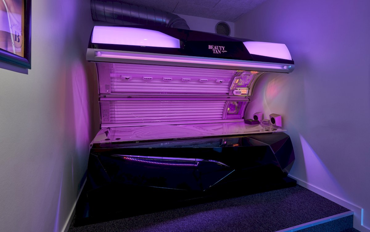 Beauty Tan X AFT